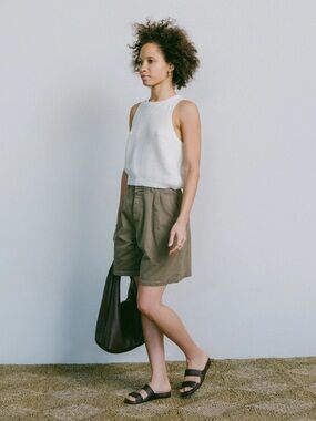 OZMA Pfeiffer Short - Chino Twill, Olive Khaki - Size Medium NWOT